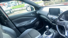 Nissan Juke 1.0 DiG-T 114 N-Connecta 5dr Petrol Hatchback